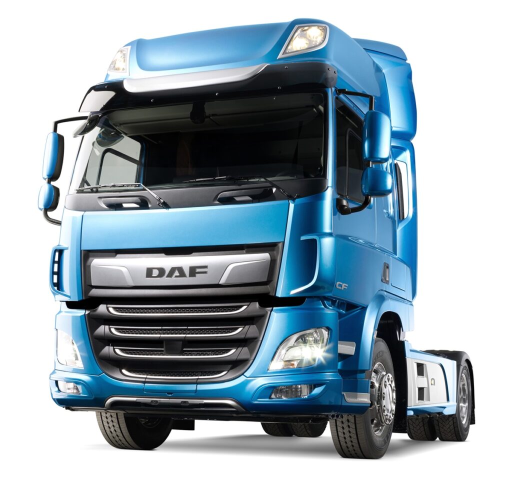 2017080-CF-exterior דאף CF